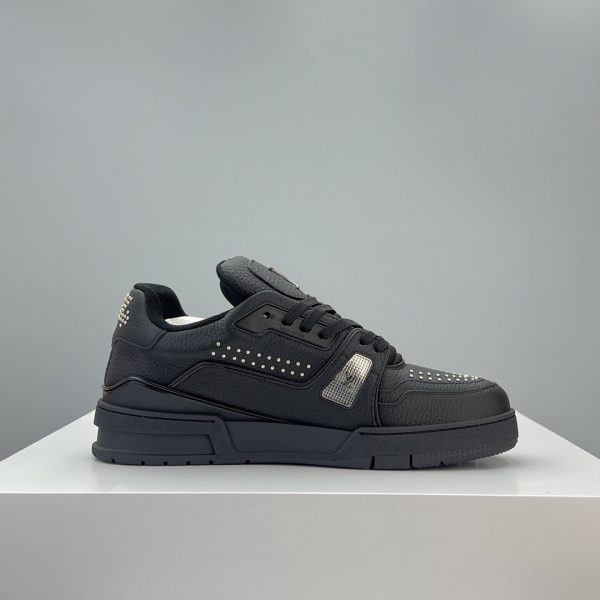 LV Trainer casual sports shoes - Image 4