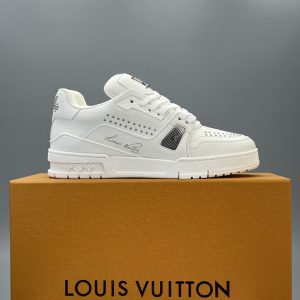 LV Trainer Casual Sports Shoes