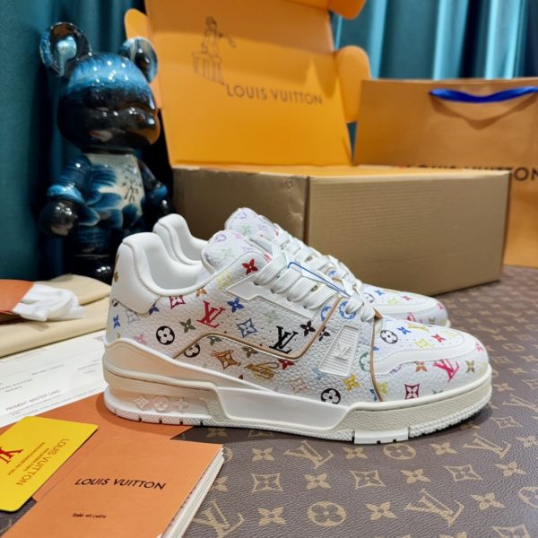 LV New show collection - Image 3