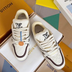 LV Leisure sports shoes