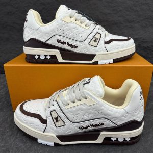 LV Leisure sports shoes