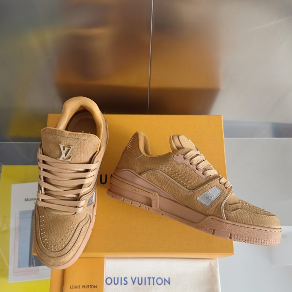 LV Casual sports shoes - Image 3