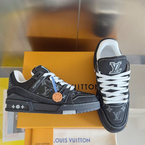 LV Casual sports shoes - Image 2