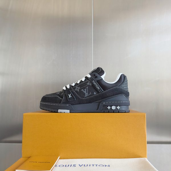 LV Casual sports shoes - Image 5
