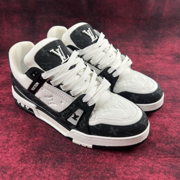 LV Black denim color sport shoes