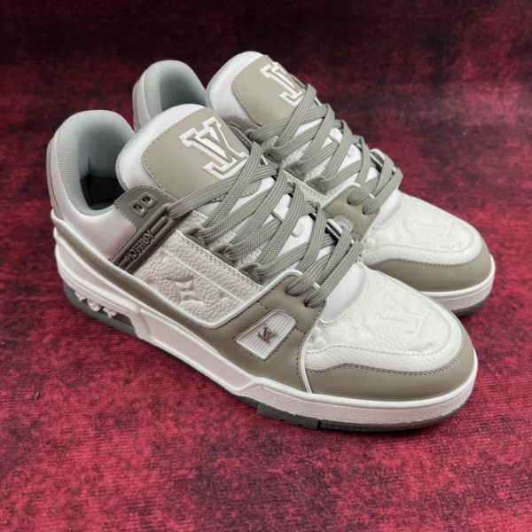 Gray and white color combination sports shoes