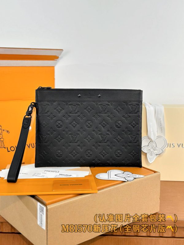 LV M81570 New Embossed Pattern Bag