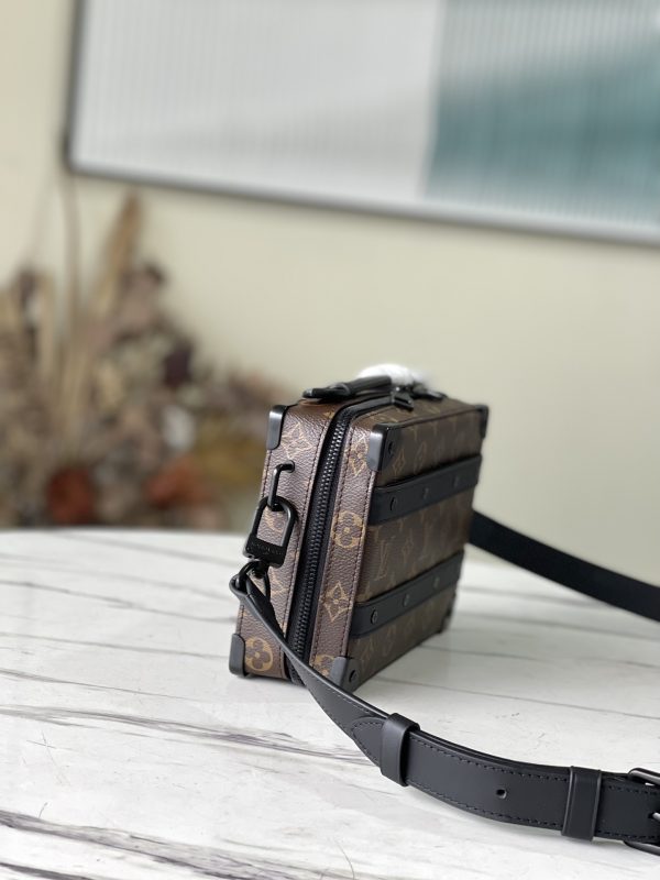 Model M45935 Senior Vision Edition - Image 2