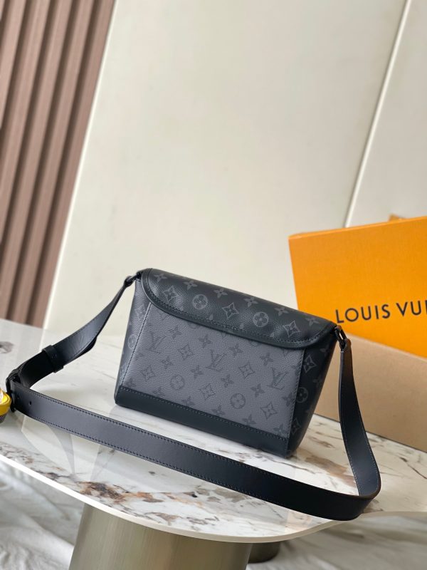 Postman bag M12681 in grey color - Image 3