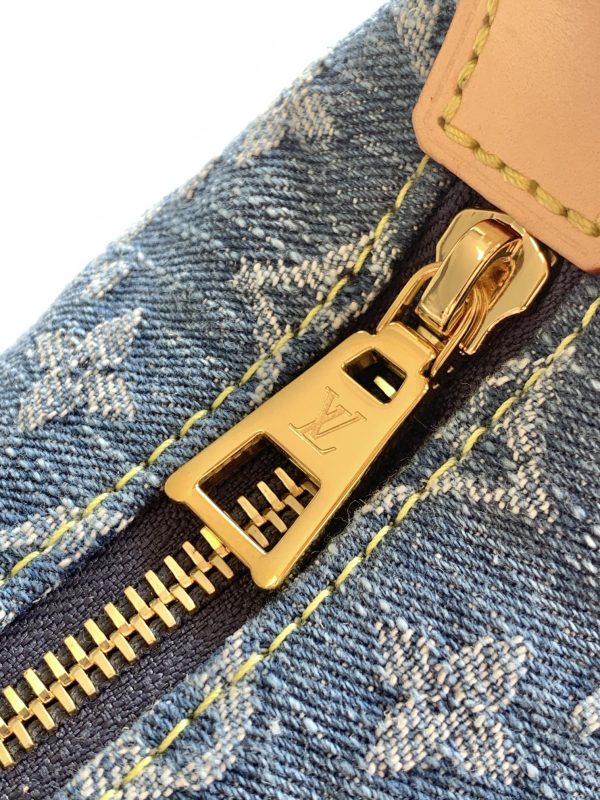 HILLS POCHETTE Handbag - Image 5