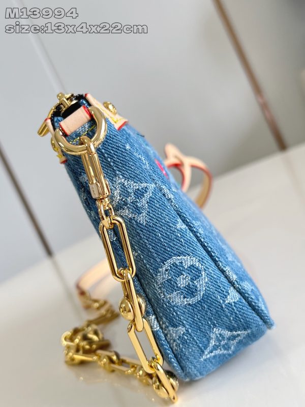 Pochette Accessoires handbag - Image 3