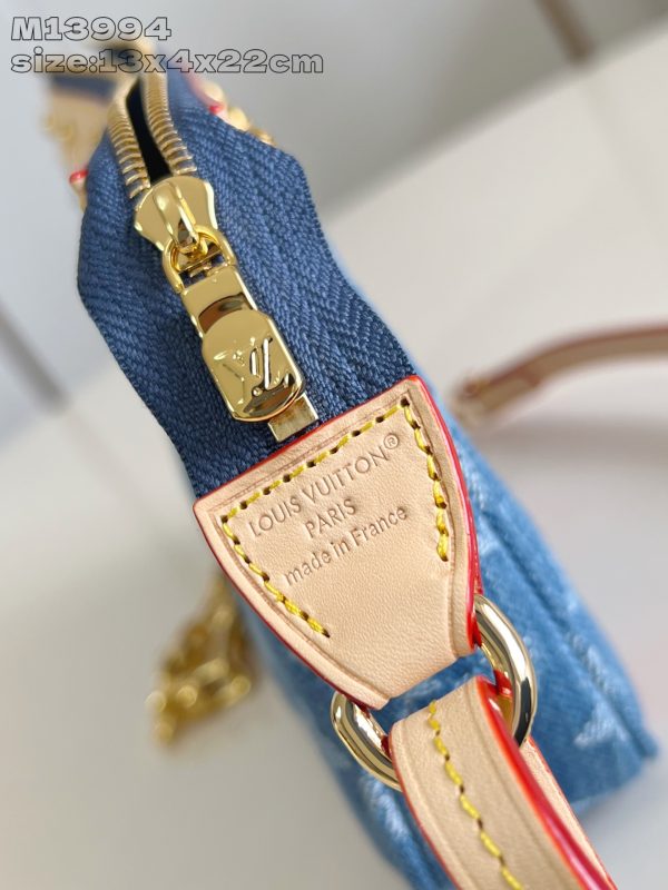 Pochette Accessoires handbag - Image 5