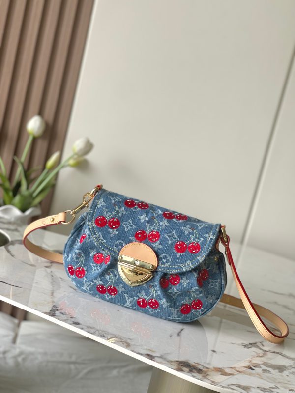 M13680 Cherry Color Model