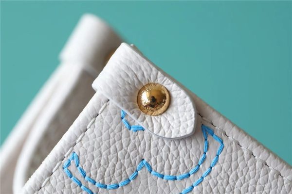 M46629 This season's new ONTHEGO small handbag - Image 5
