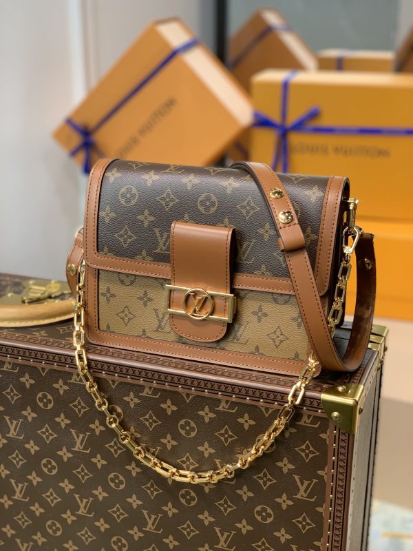 Classic Dauphine handbag