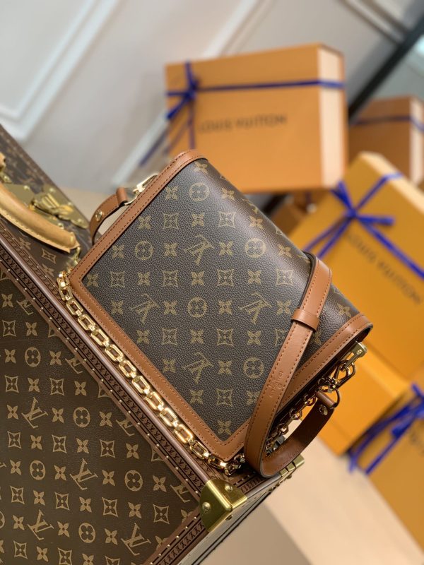 Classic Dauphine handbag - Image 2
