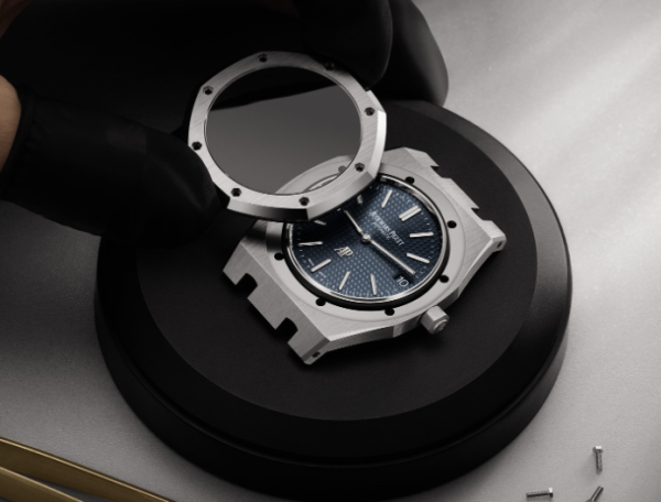 Audemars Piguet 16202ST.OO.1240ST.02 - Image 2