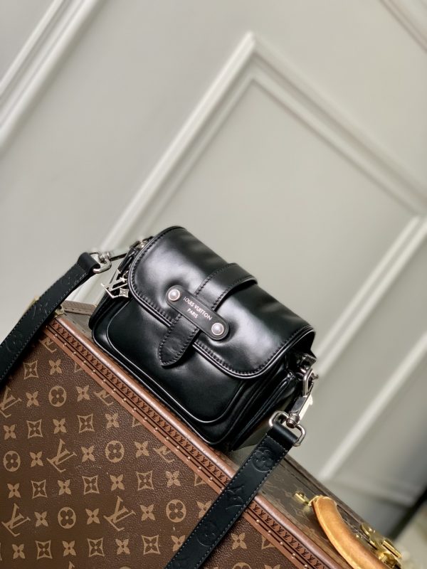 Model M13989 Cargo Mini Handbag