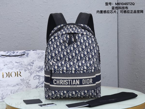 Printed blue tech canvas backpack for double-shoulder carrying
