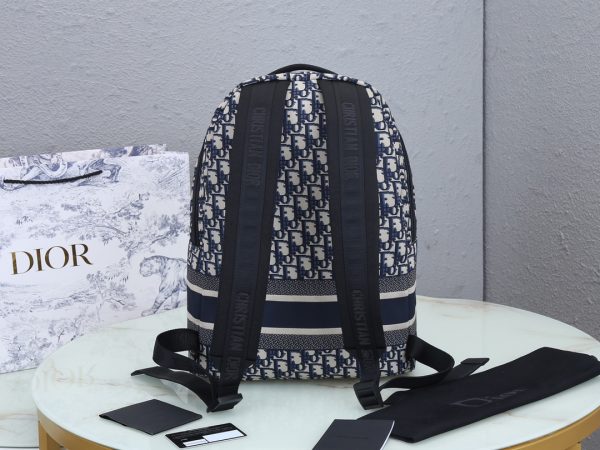 Printed blue tech canvas backpack for double-shoulder carrying - Image 4