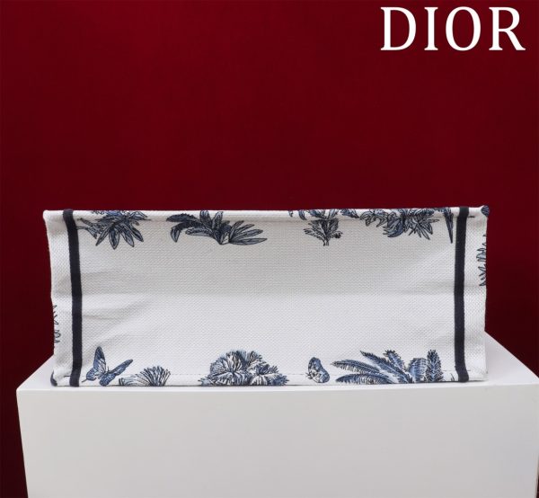 Dior Book Tote - Almond Tree Medium Size - Image 5