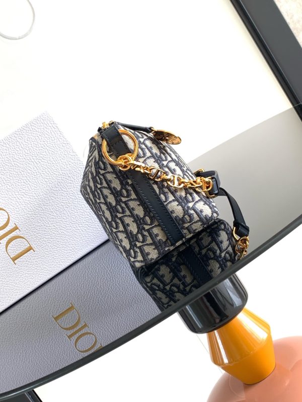 New Dior Star Hobo chain bag - Image 2