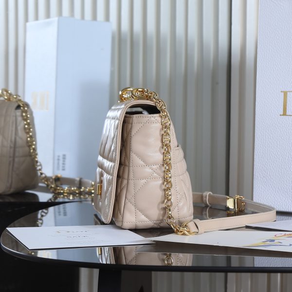 Soft Caro handbag Beige - Image 2