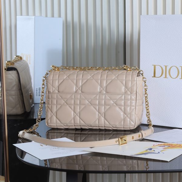 Soft Caro handbag Beige - Image 3