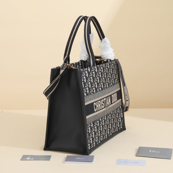 book tote - tote bag - Image 4