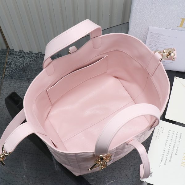 M2836 Pink Shopping Basket - Image 5