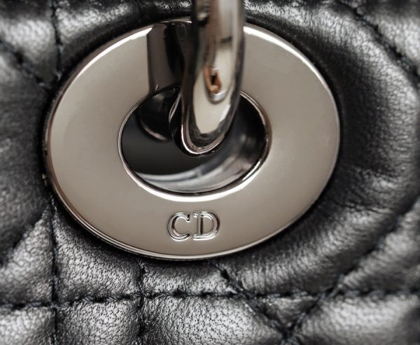 Black handbag - Image 5