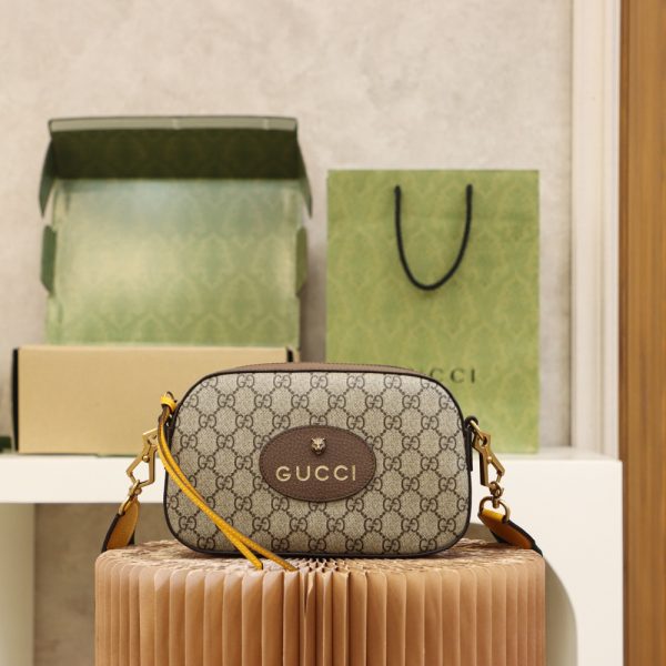 Nev Vintage  Retro handbag