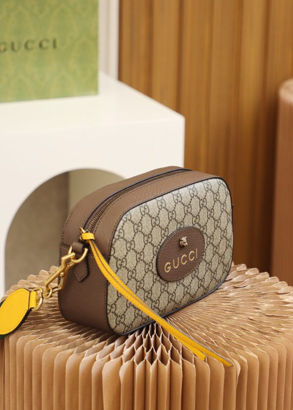 Nev Vintage  Retro handbag - Image 3