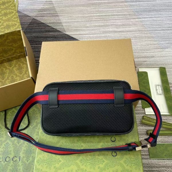 Classic GG Supreme Canvas Bag - Image 2
