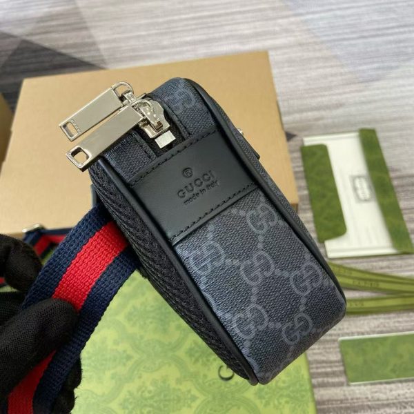 Classic GG Supreme Canvas Bag - Image 4
