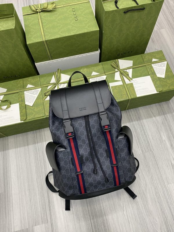 SUPREME double-shoulder backpack