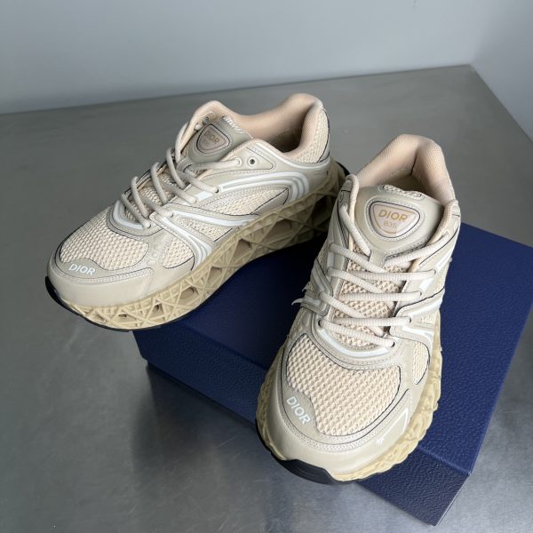 B35NXXT Round-Tip Straps Low-Top Shoes - Image 2
