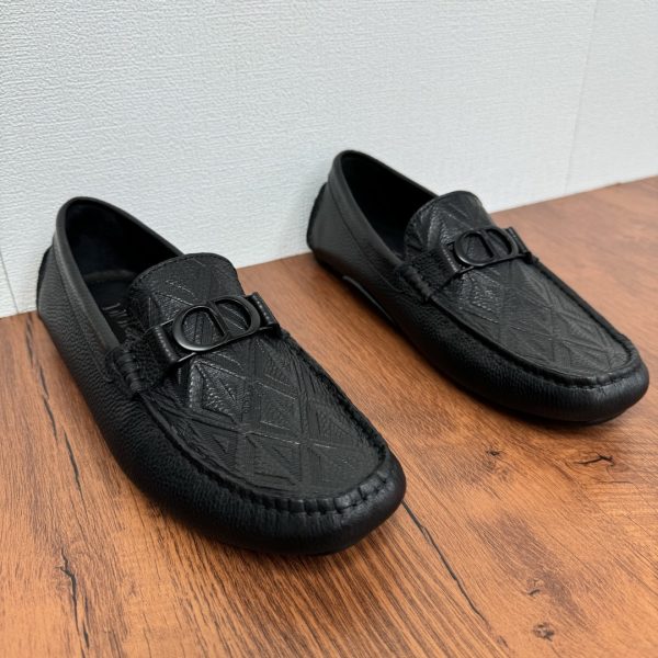 Black pebble-grain leather round-toe shoes - Image 2