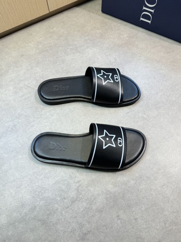 Leisure flip-flops
