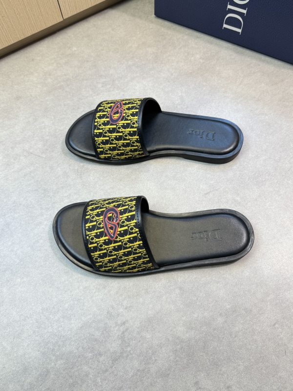 Leisure flip-flops - Image 3