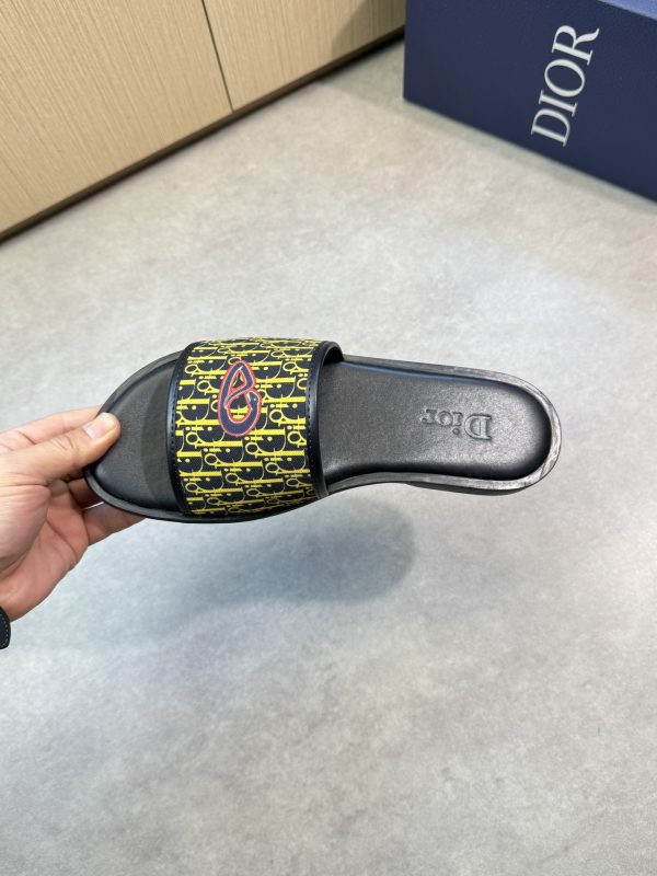 Leisure flip-flops - Image 5
