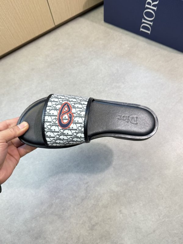 Leisure flip-flops - Image 5