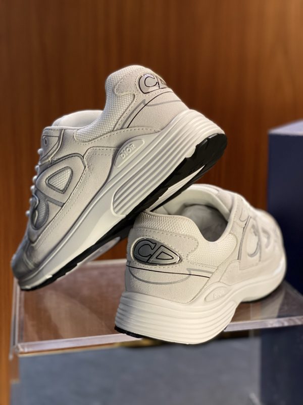 B30 New Color Sport Shoes - Image 3