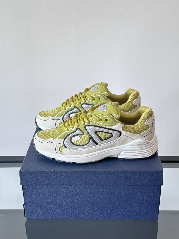 B30 Series Sports Shoes - Image 3