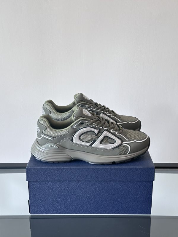 B30 Series Sports Shoes