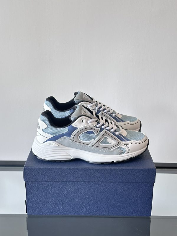 B30 Series Sports Shoes