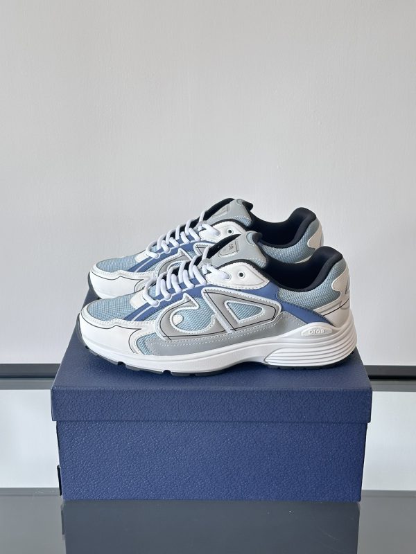 B30 Series Sports Shoes - Image 3