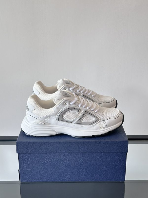 B30 Series Sports Shoes