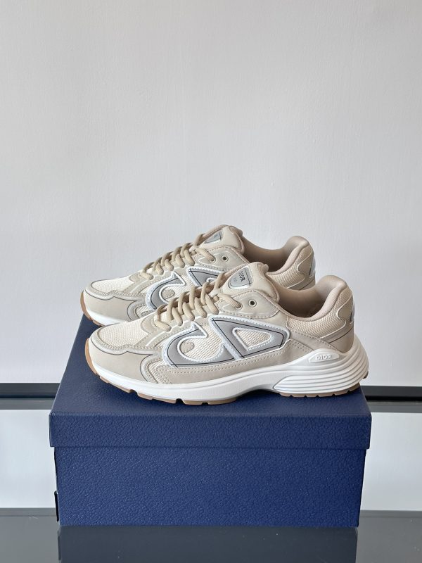 B30 Series Sports Shoes - Image 3