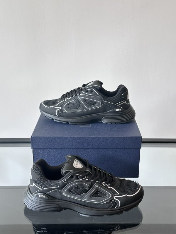 B30 Series Sports Shoes - Image 4